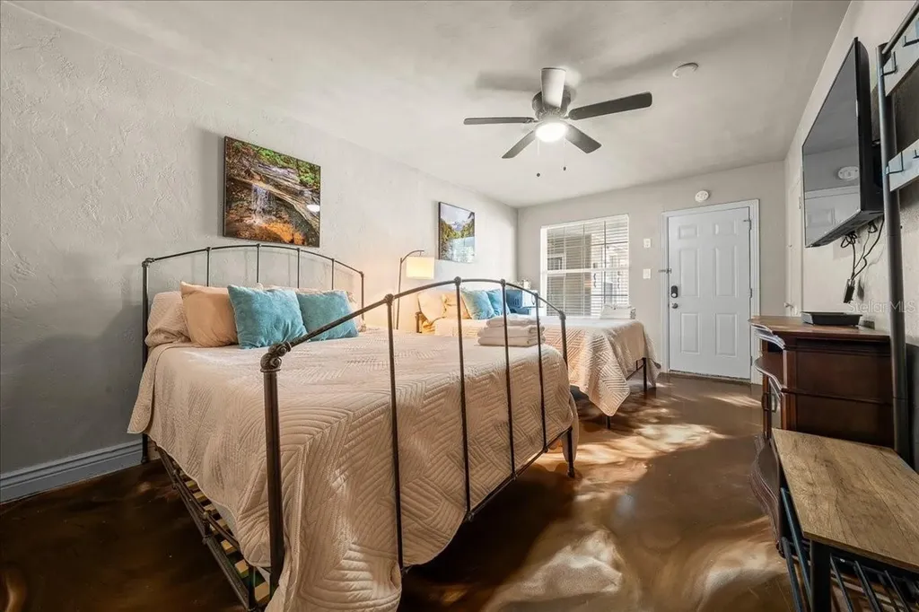 215 S Pine Avenue Ocala FL 34471