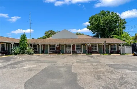 215 S Pine Avenue Ocala FL 34471