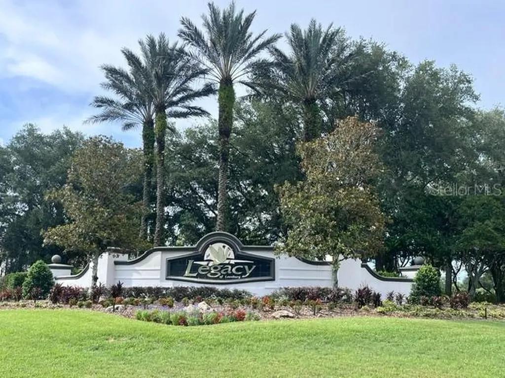 27144 Stoney Brook Drive Leesburg FL 34748