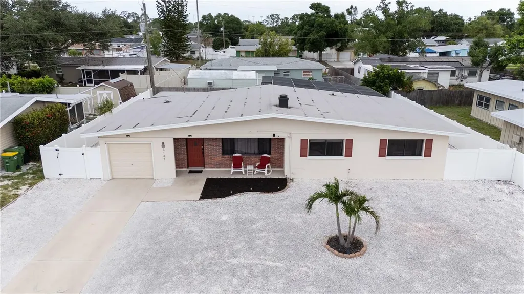 3137 Bay Street Sarasota FL 34237