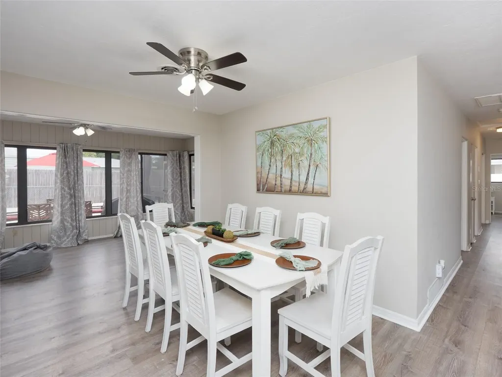 3137 Bay Street Sarasota FL 34237