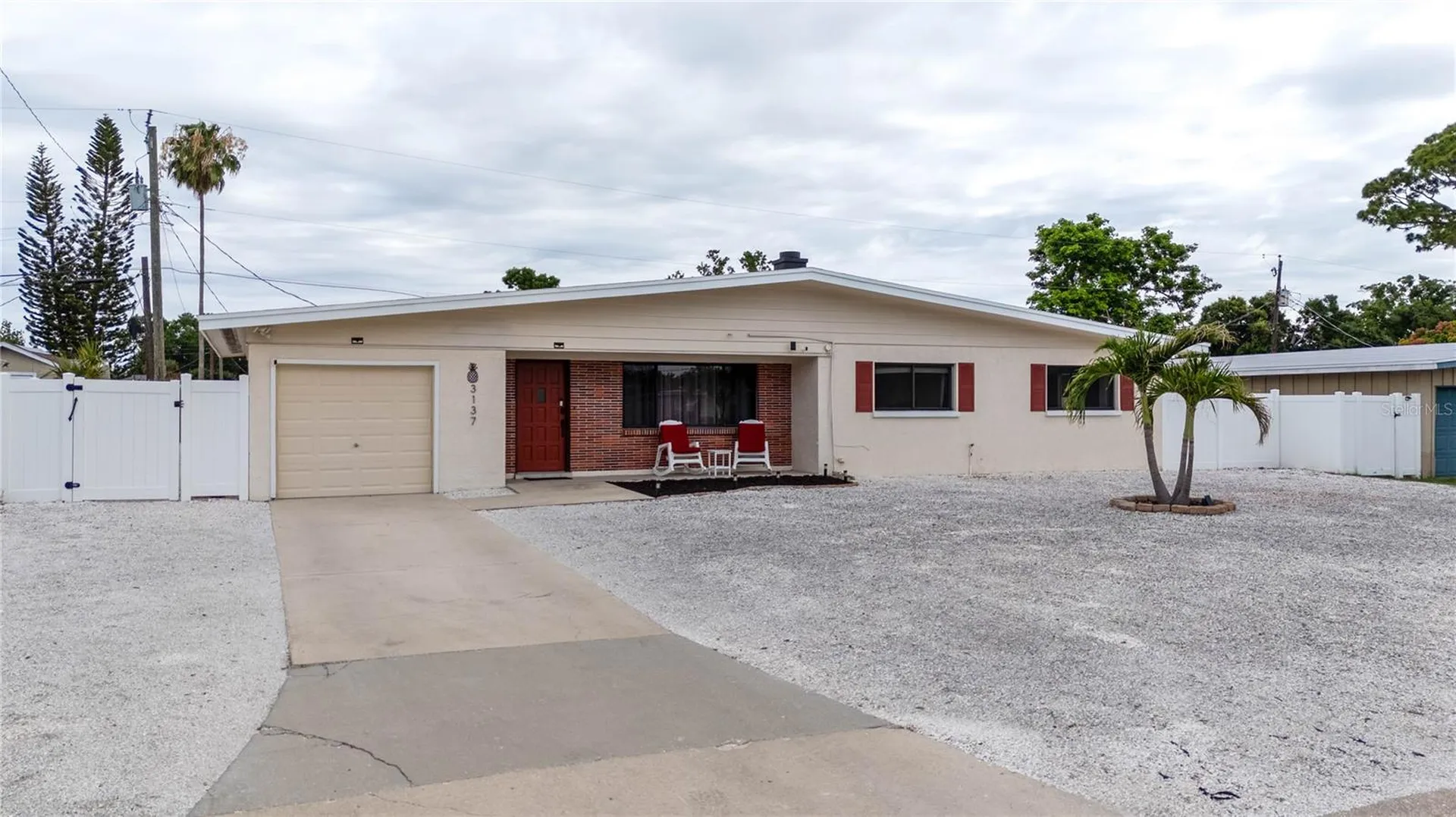 3137 Bay Street Sarasota FL 34237
