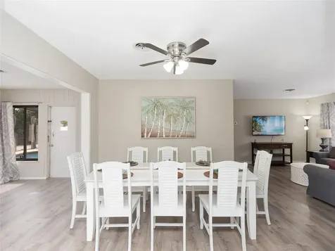 3137 Bay Street Sarasota FL 34237
