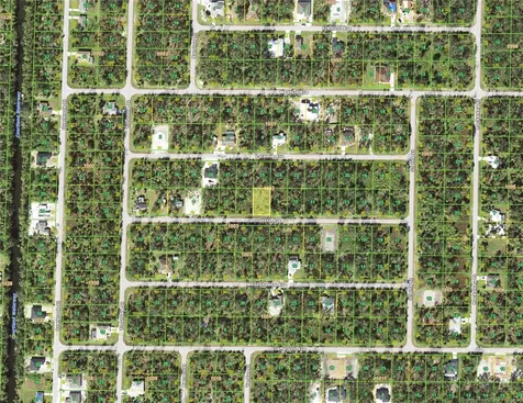 18356 Dakota Avenue Port Charlotte FL 33954