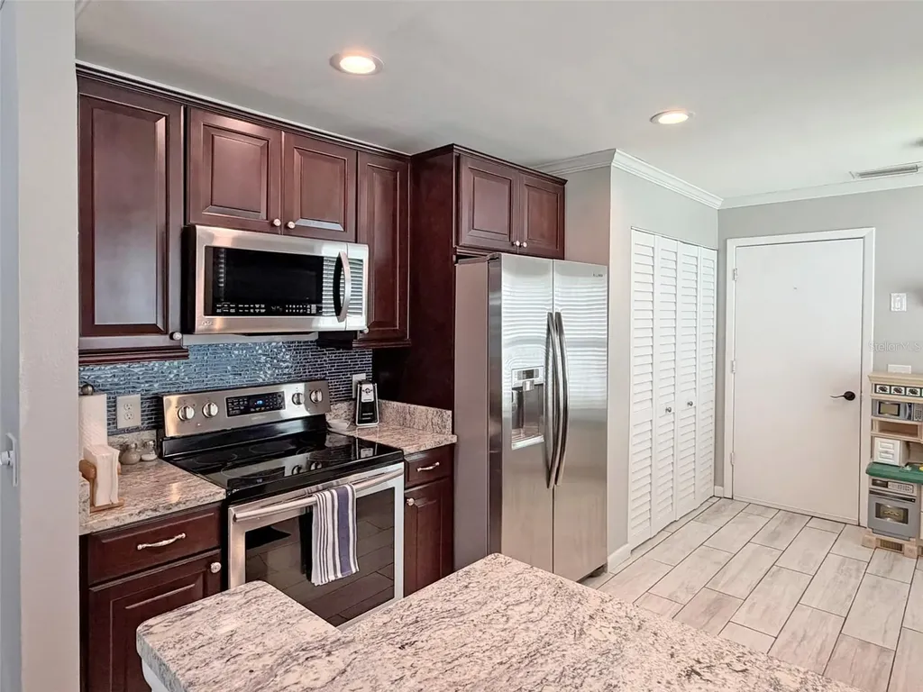 8521 Misty River Court Tampa FL 33637