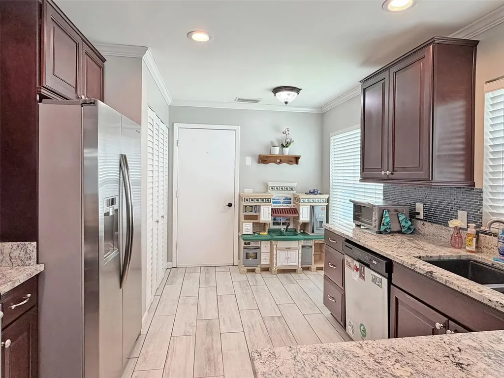 8521 Misty River Court Tampa FL 33637