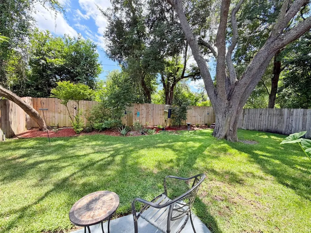 8521 Misty River Court Tampa FL 33637