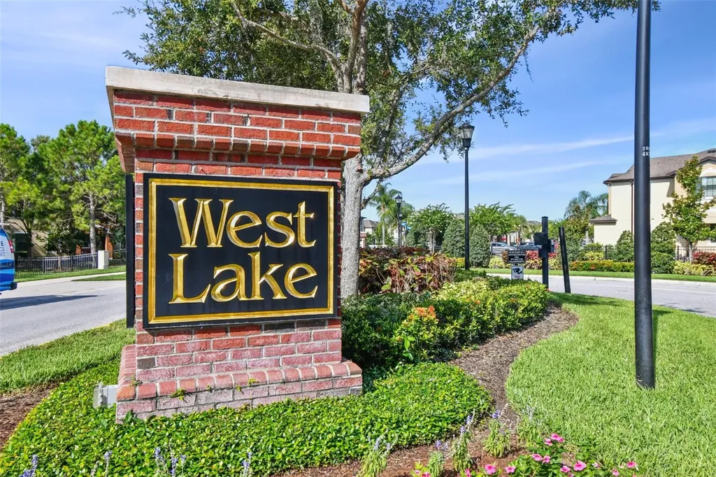 9210 Fox Sparrow Road Tampa FL 33626
