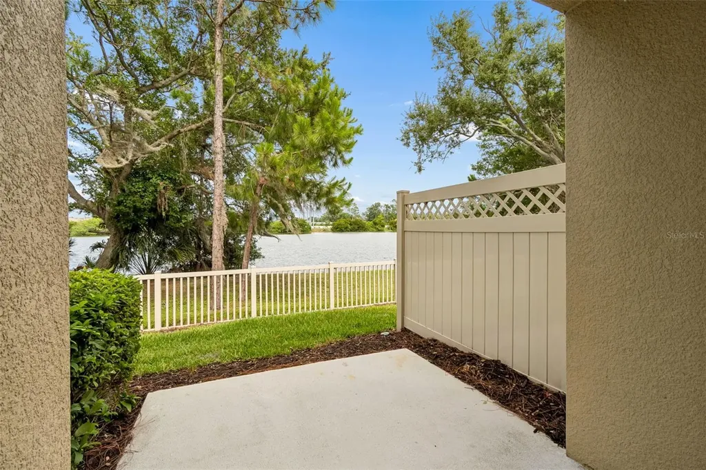9210 Fox Sparrow Road Tampa FL 33626