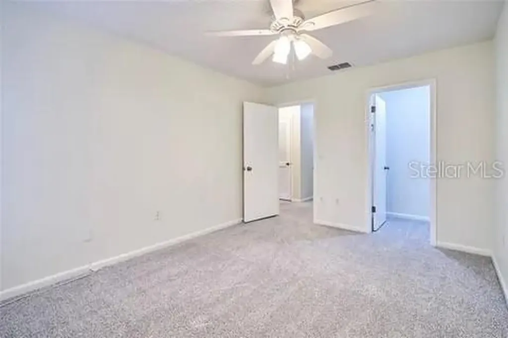 11713 Raintree Drive Tampa FL 33617