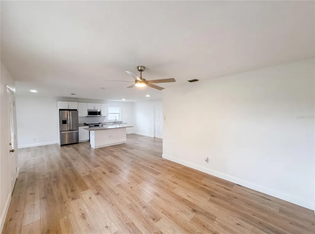 845 40th Avenue S St Petersburg FL 33705