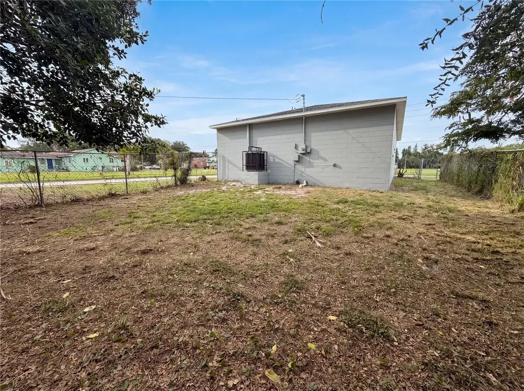 845 40th Avenue S St Petersburg FL 33705