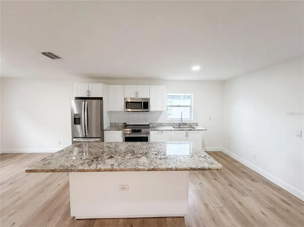 845 40th Avenue S St Petersburg FL 33705