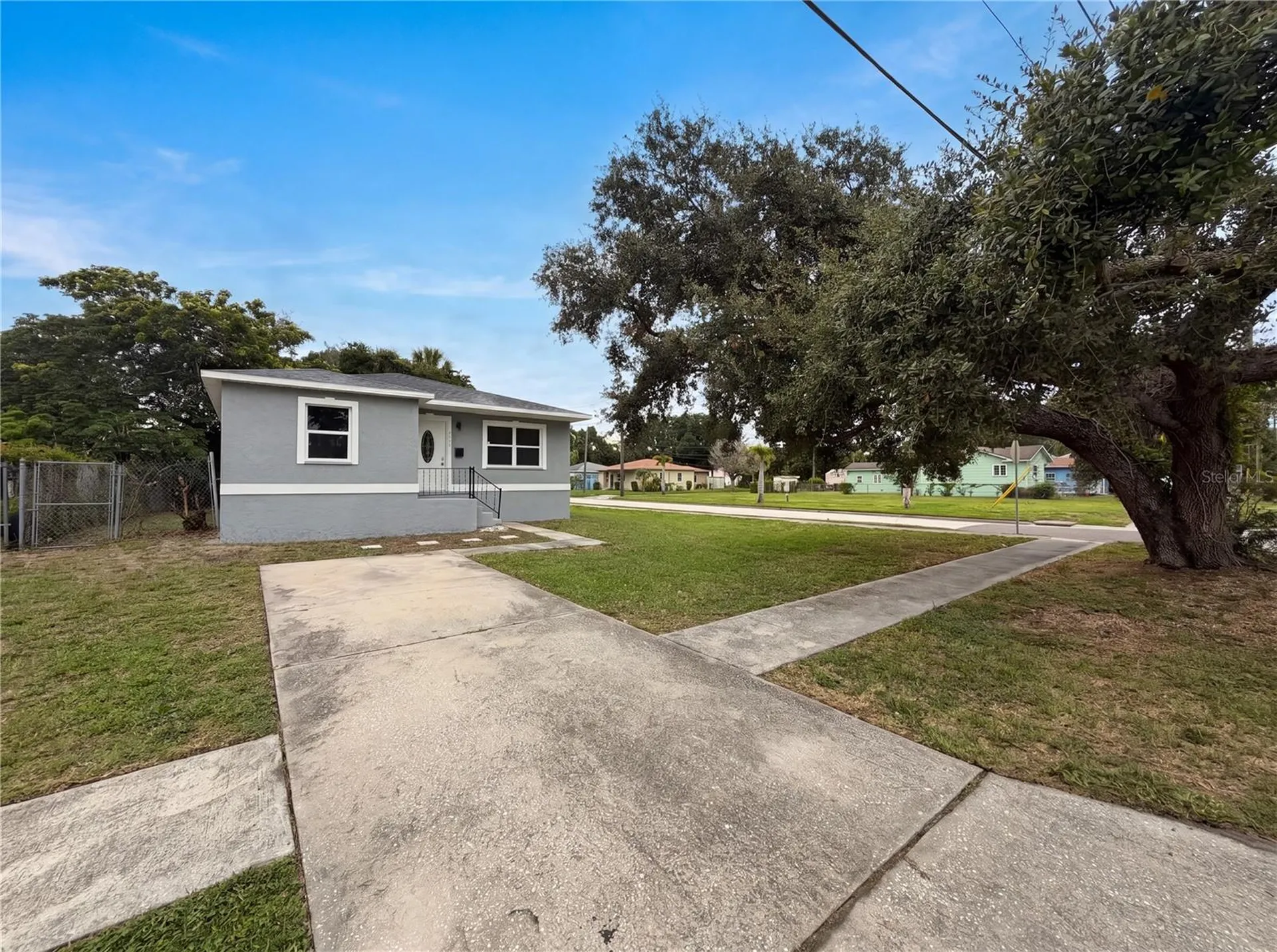 845 40th Avenue S St Petersburg FL 33705