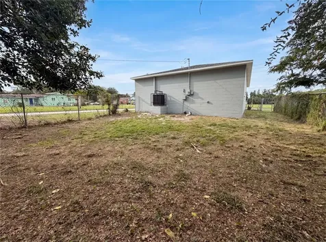 845 40th Avenue S St Petersburg FL 33705