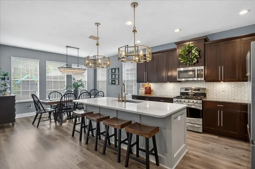 5955 Parkset Drive Lithia FL 33547