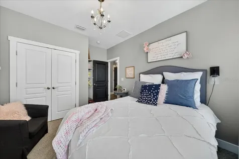 5955 Parkset Drive Lithia FL 33547