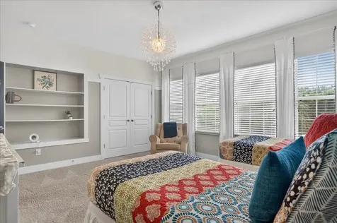 5955 Parkset Drive Lithia FL 33547