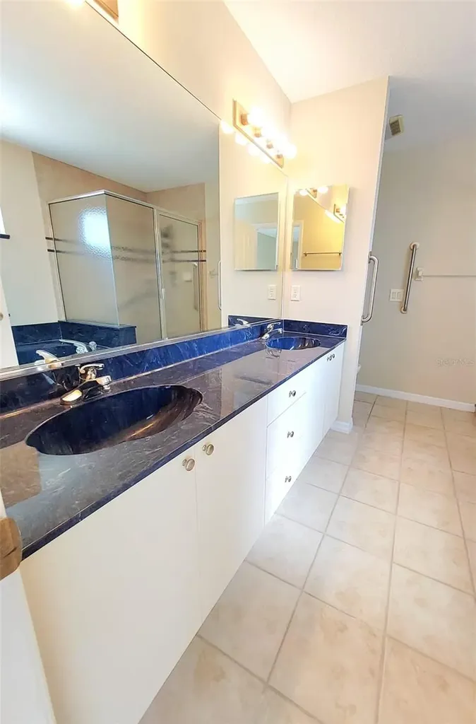 1102 NE 21st Terrace Ocala FL 34470