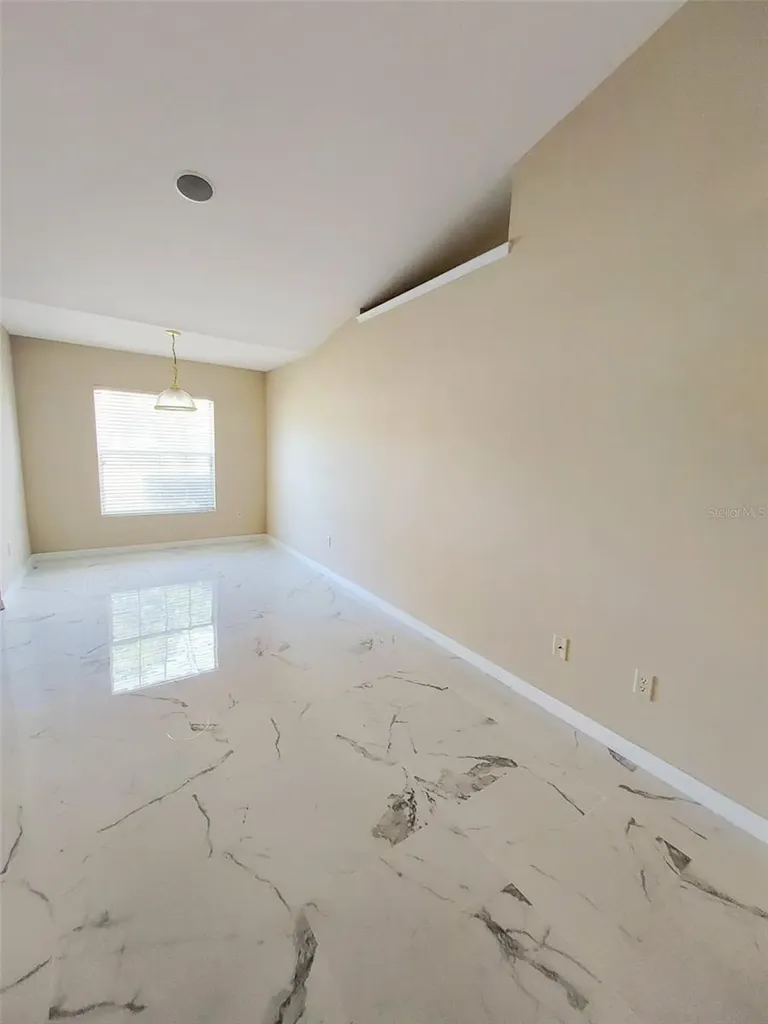 1102 NE 21st Terrace Ocala FL 34470