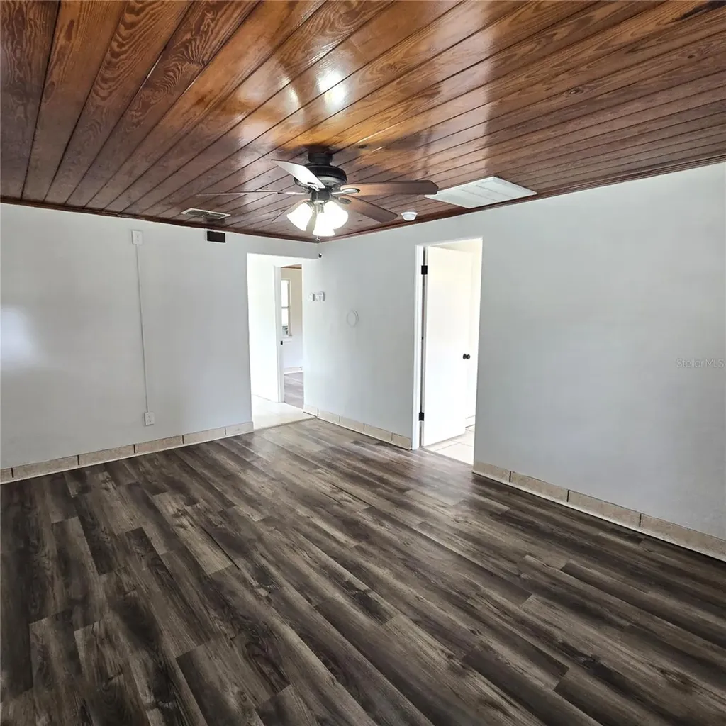 2710 Avenue J NW Winter Haven FL 33881