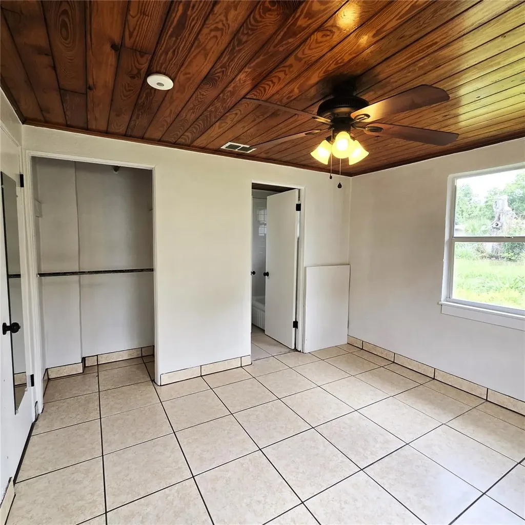 2710 Avenue J NW Winter Haven FL 33881