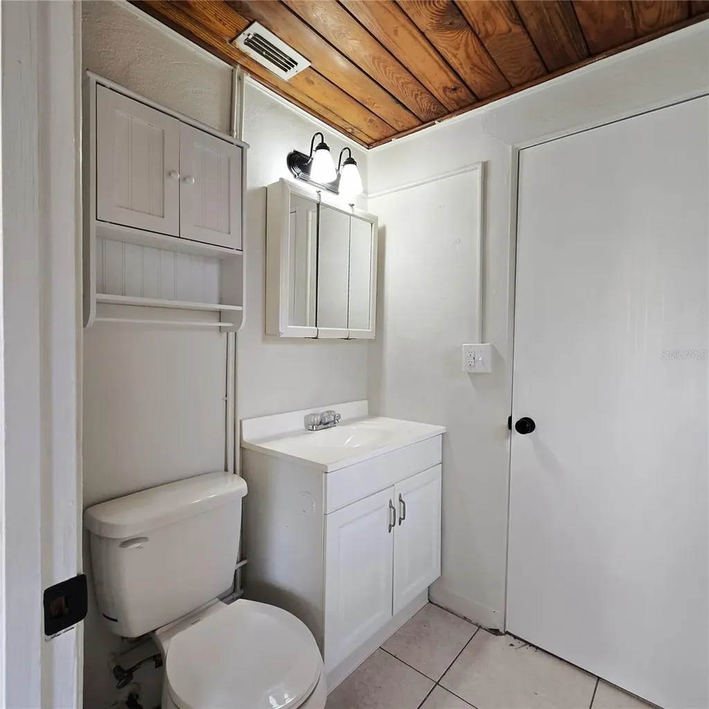 2710 Avenue J NW Winter Haven FL 33881