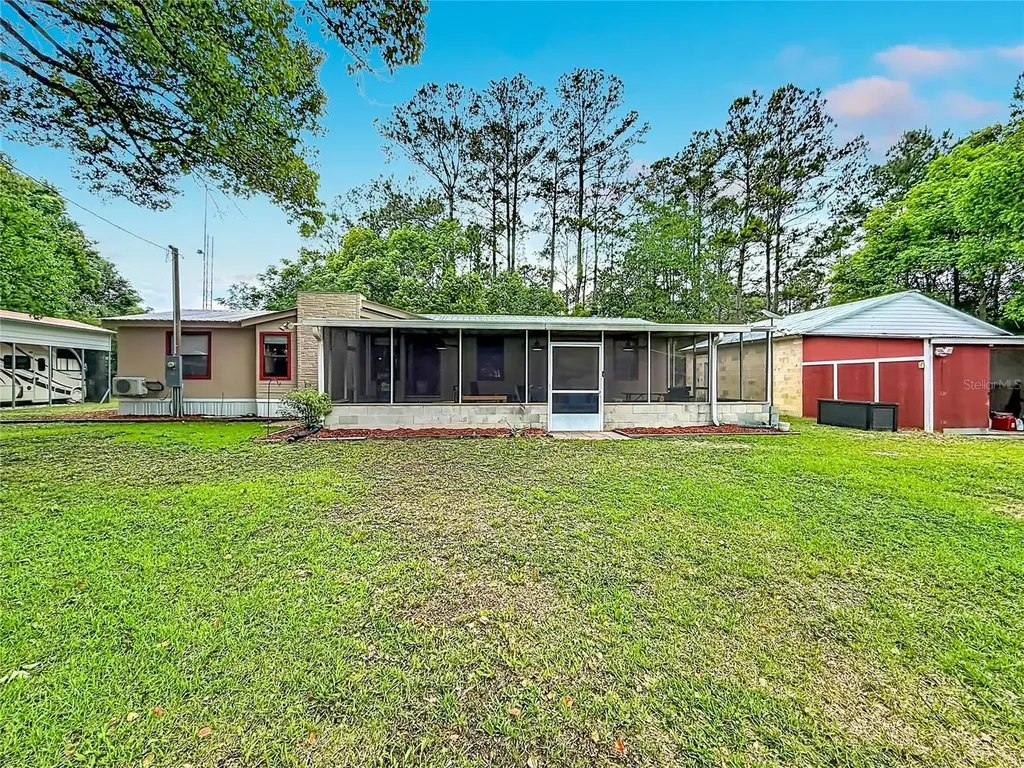 4300 NE 132nd Court Silver Springs FL 34488