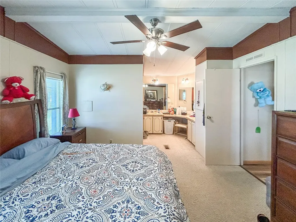 36412 Le Sabre Way Zephyrhills FL 33541