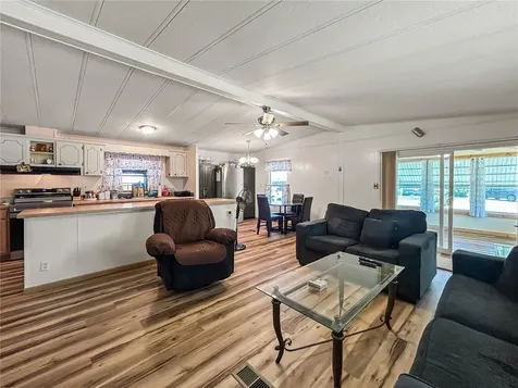 36412 Le Sabre Way Zephyrhills FL 33541