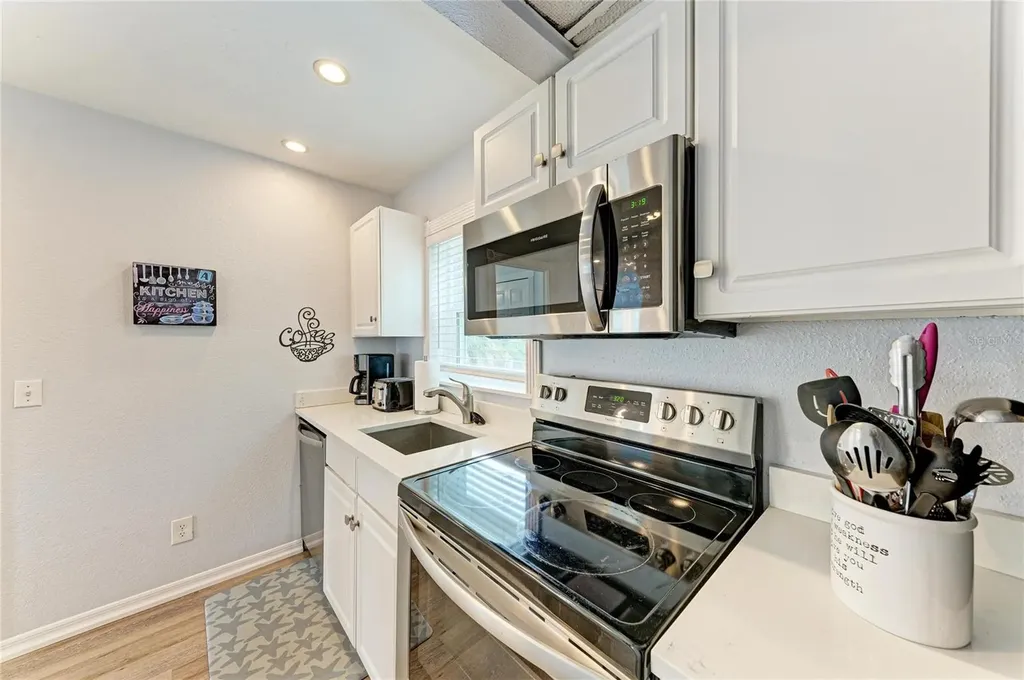 101 25th Street N Bradenton Beach FL 34217