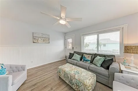 101 25th Street N Bradenton Beach FL 34217