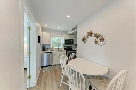 101 25th Street N Bradenton Beach FL 34217