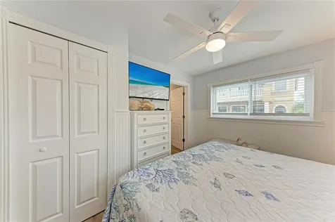 101 25th Street N Bradenton Beach FL 34217