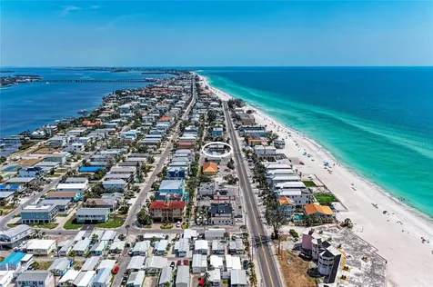 101 25th Street N Bradenton Beach FL 34217