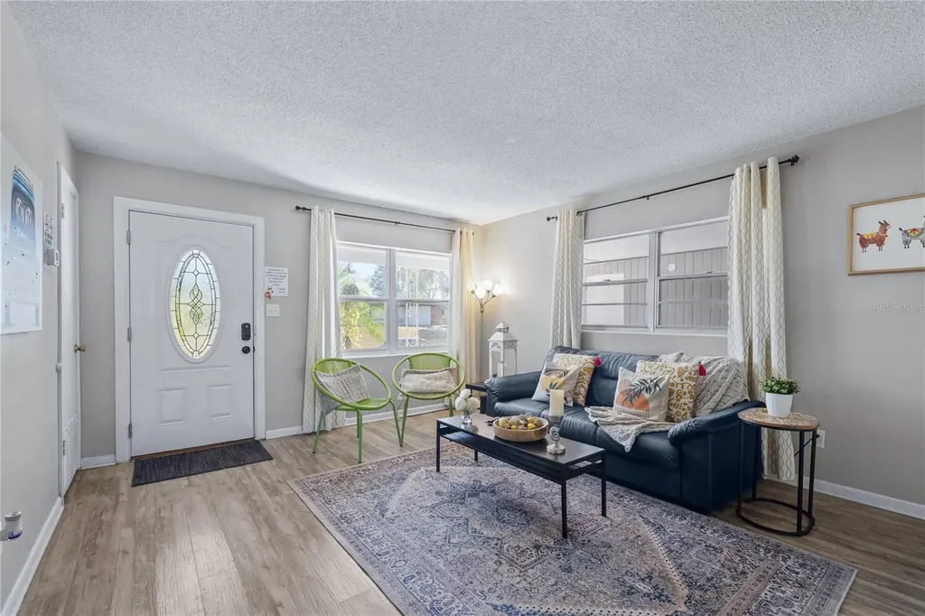 5320 Brereton Avenue Orlando FL 32839
