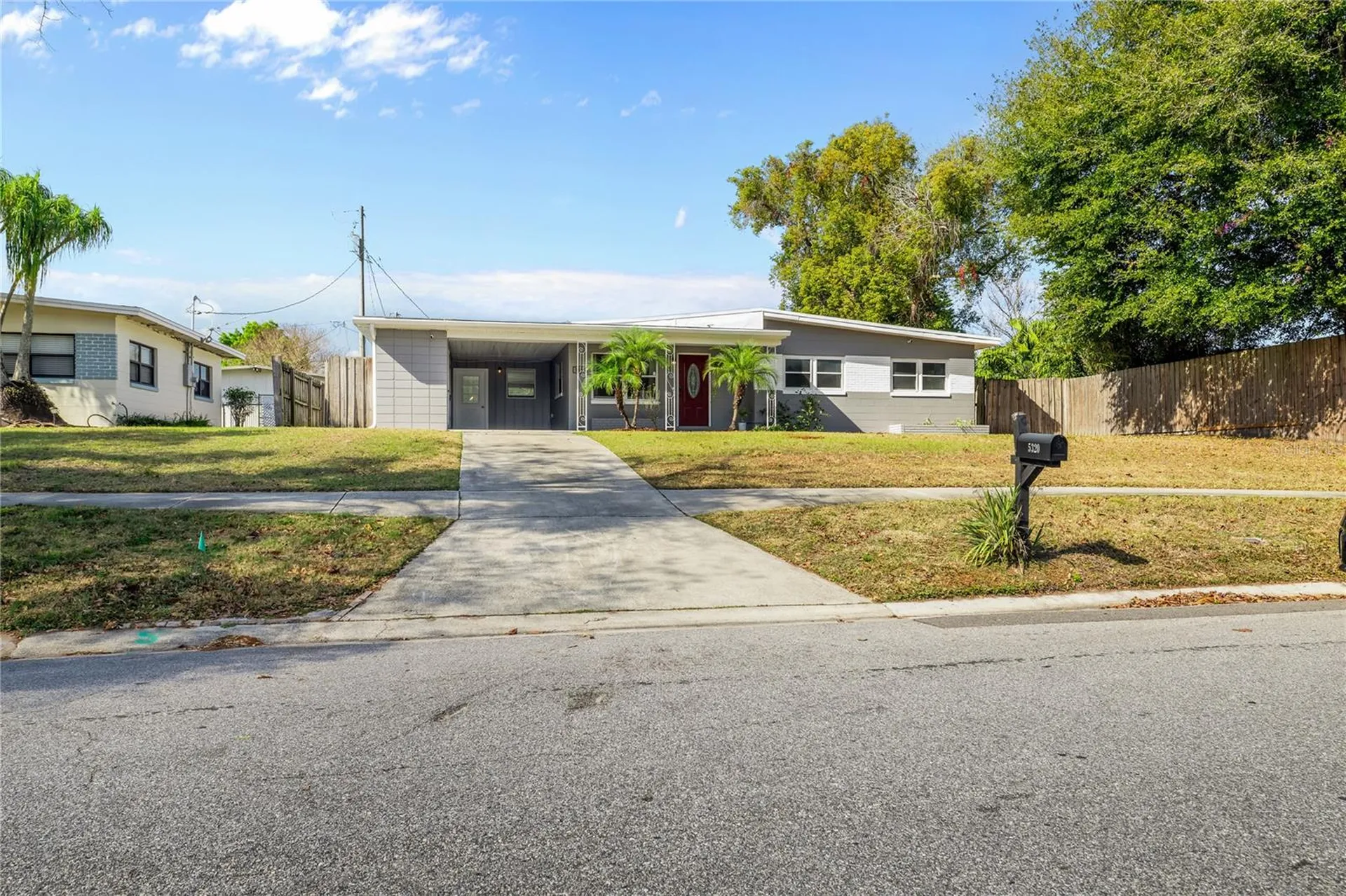 5320 Brereton Avenue Orlando FL 32839