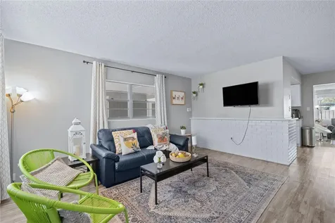 5320 Brereton Avenue Orlando FL 32839