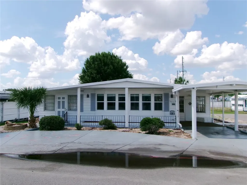 35055 Dale Avenue Zephyrhills FL 33541