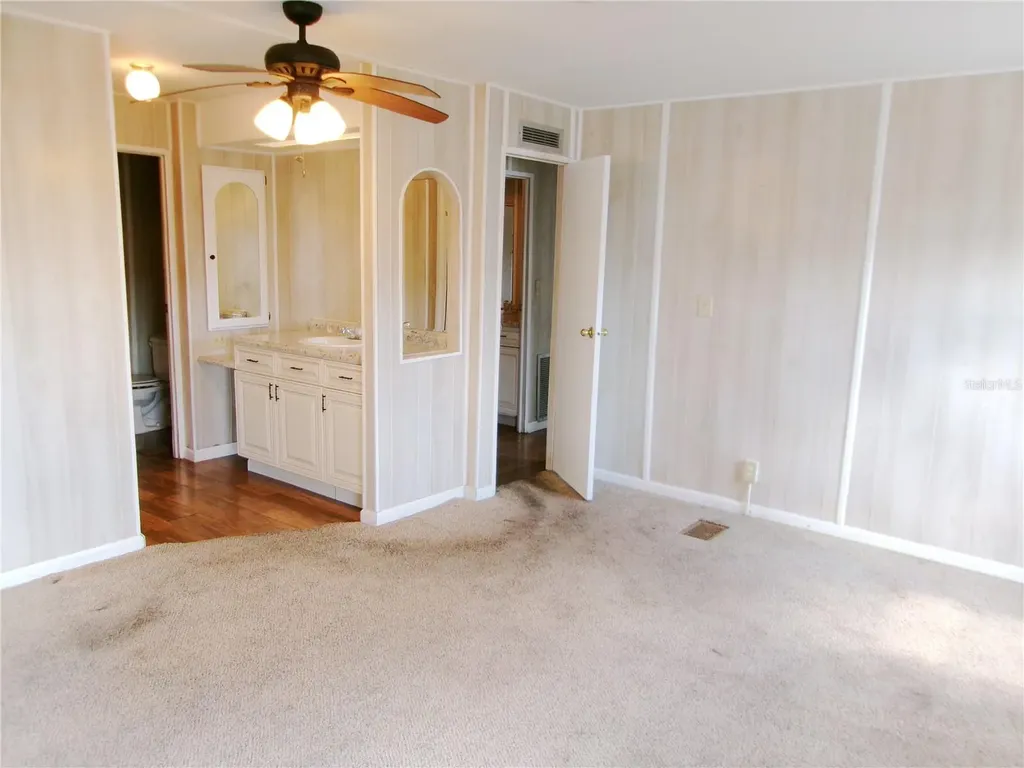 35055 Dale Avenue Zephyrhills FL 33541