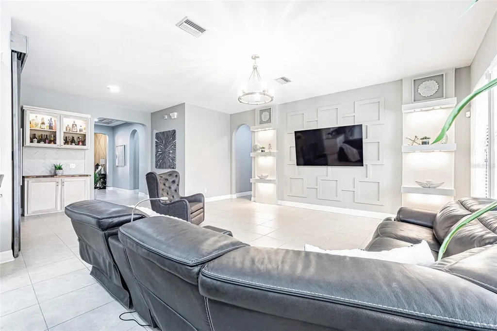 2616 Milford Berry Lane Tampa FL 33618