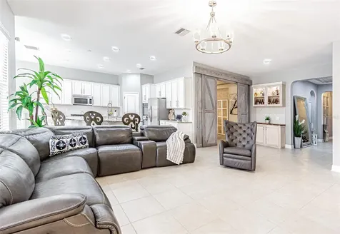 2616 Milford Berry Lane Tampa FL 33618