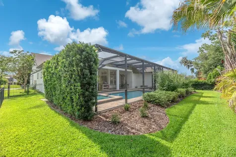 5208 Alafia Falls Drive Lithia FL 33547