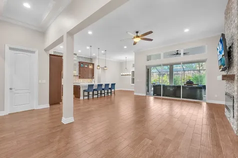 5208 Alafia Falls Drive Lithia FL 33547