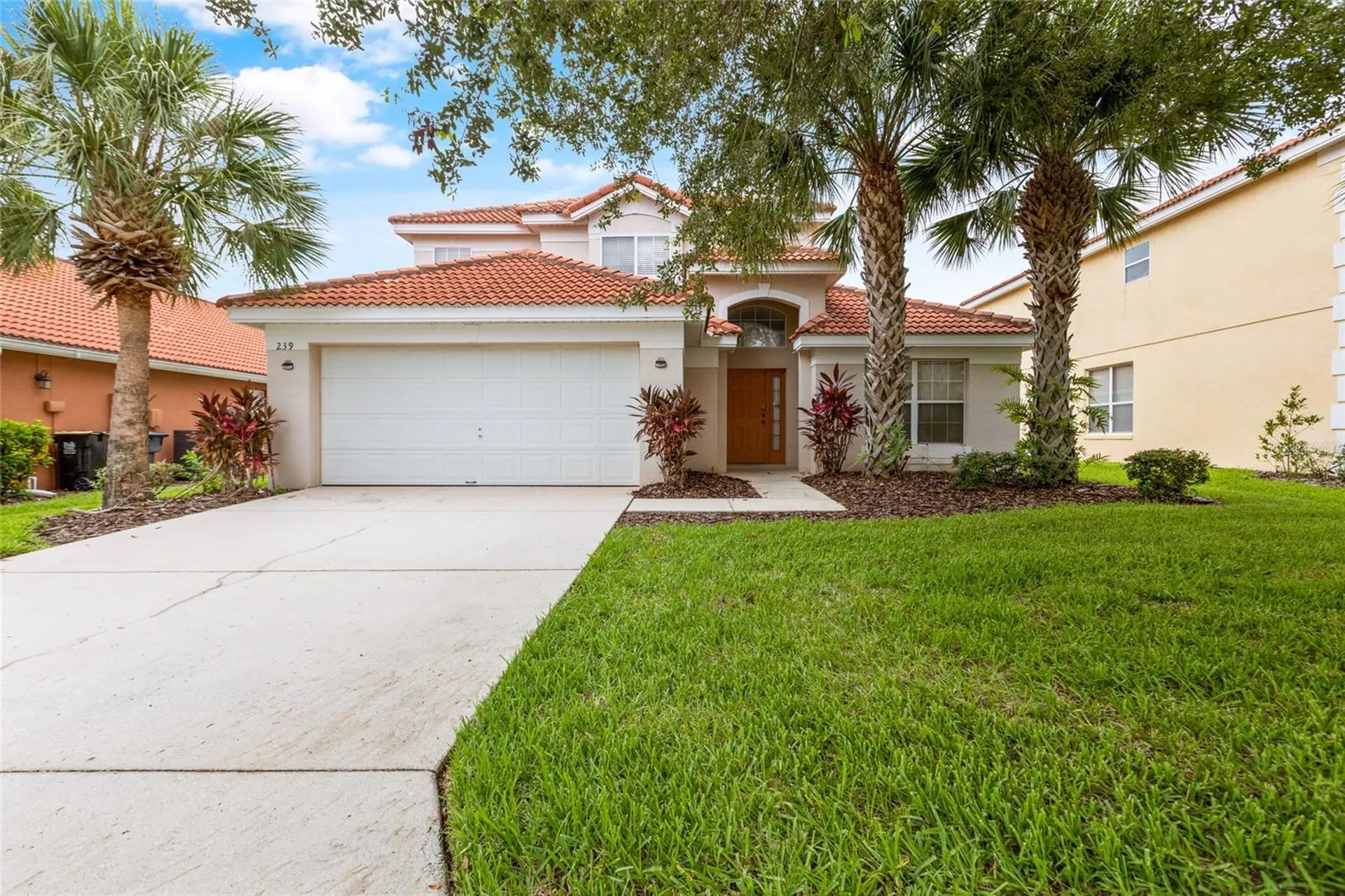 239 Carrera Avenue Davenport FL 33897