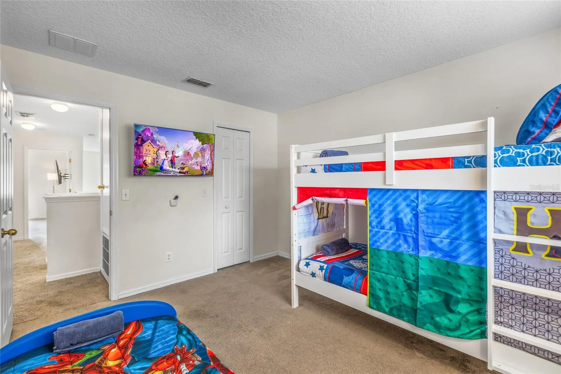 239 Carrera Avenue Davenport FL 33897