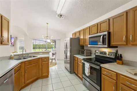 239 Carrera Avenue Davenport FL 33897