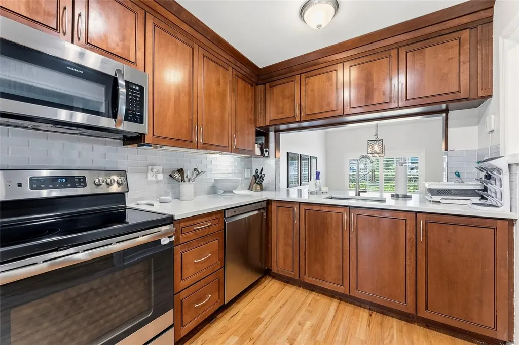 2605 W Ballast Point Boulevard Tampa FL 33611