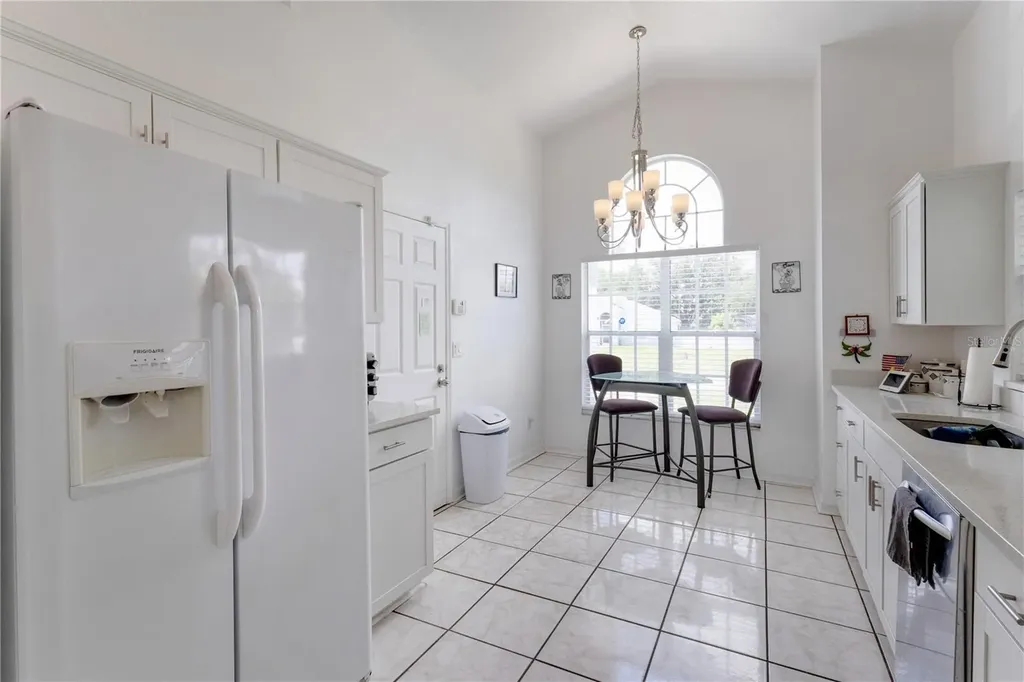 437 Via Del Sol Drive Davenport FL 33896