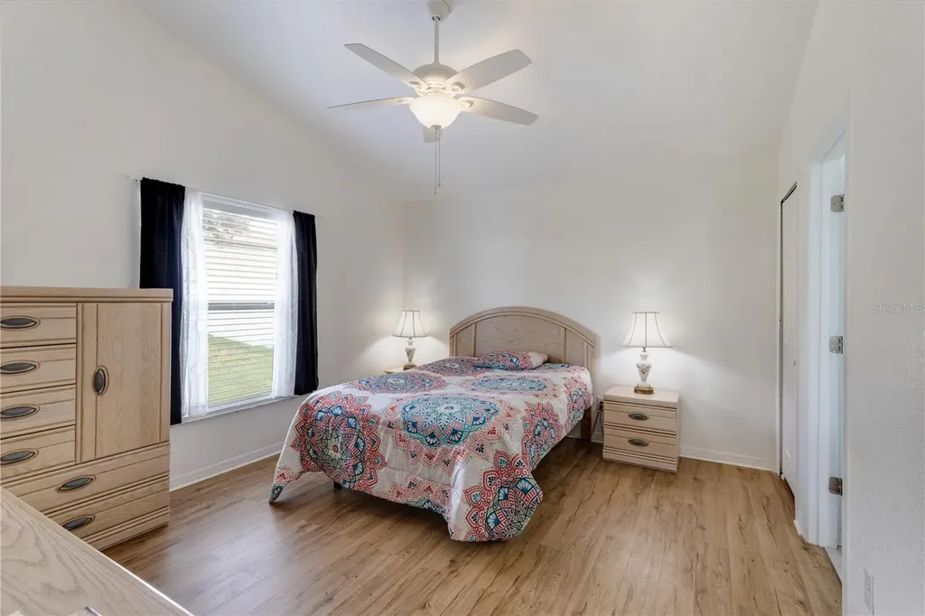 437 Via Del Sol Drive Davenport FL 33896